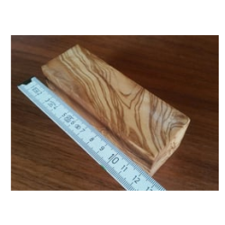 Kantel aus Olivenholz 40 x 40 x 120 mm