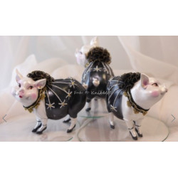 Sparschweinchen als bezaubernde Diva 01